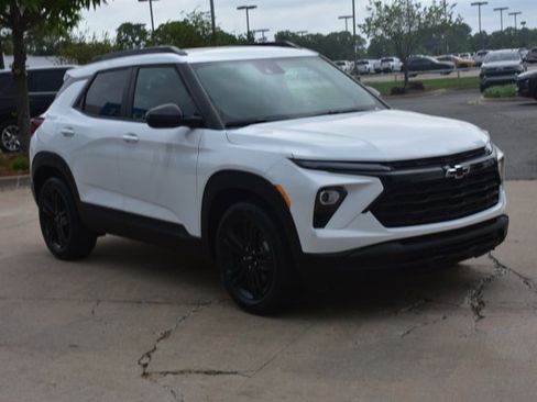 New 2026 Chevrolet TrailBlazer LT image 3