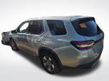 Used 2025 Honda Pilot EX-L image 5