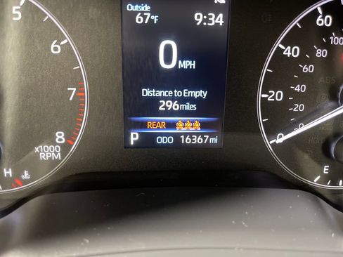 Certified 2024 Toyota Corolla LE FWD image 19