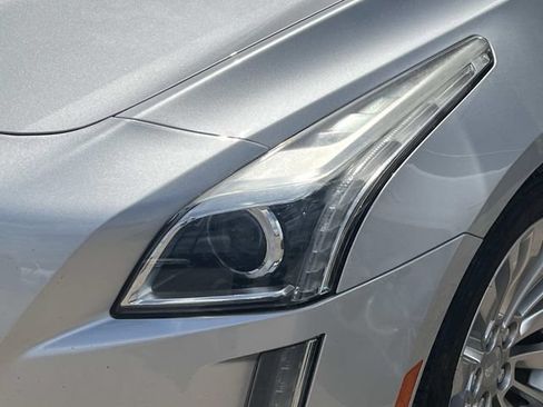 Used 2019 Cadillac CTS Luxury RWD image 4