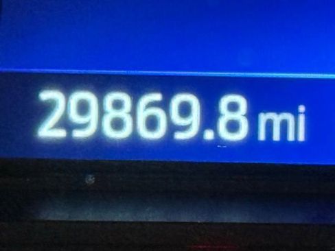 Certified 2022 Ford Explorer XLT w/ Equipment Group 202A image 25