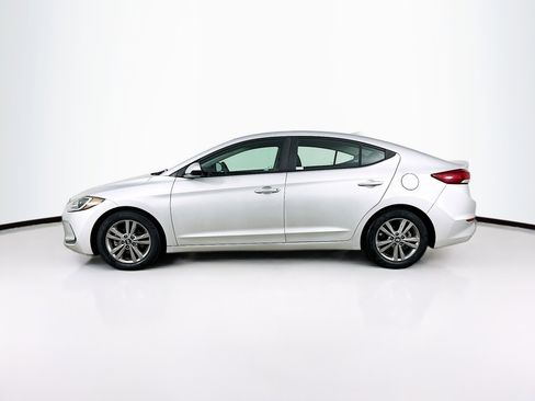 Used 2018 Hyundai Elantra SEL image 4