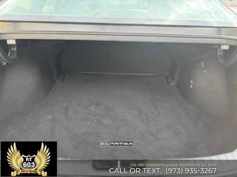 Used 2022 Hyundai Elantra SEL w/ Convenience Package image 7