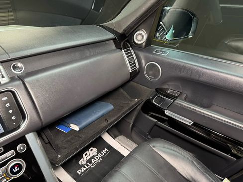 Used 2016 Land Rover Range Rover HSE image 54