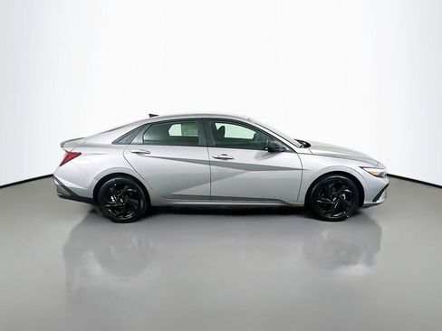New 2026 Hyundai Elantra Sport image 4