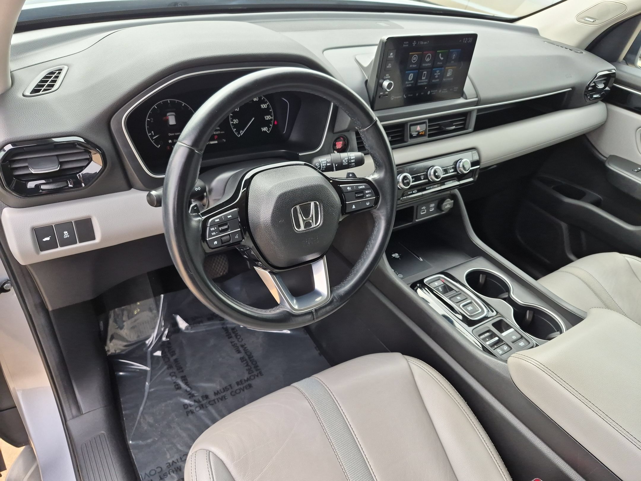 Certified 2023 Honda Pilot Touring image 10