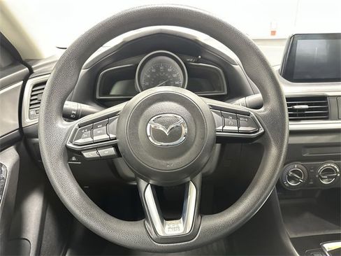 Used 2018 MAZDA MAZDA3 Sport w/ Preferred Equipment Package image 17