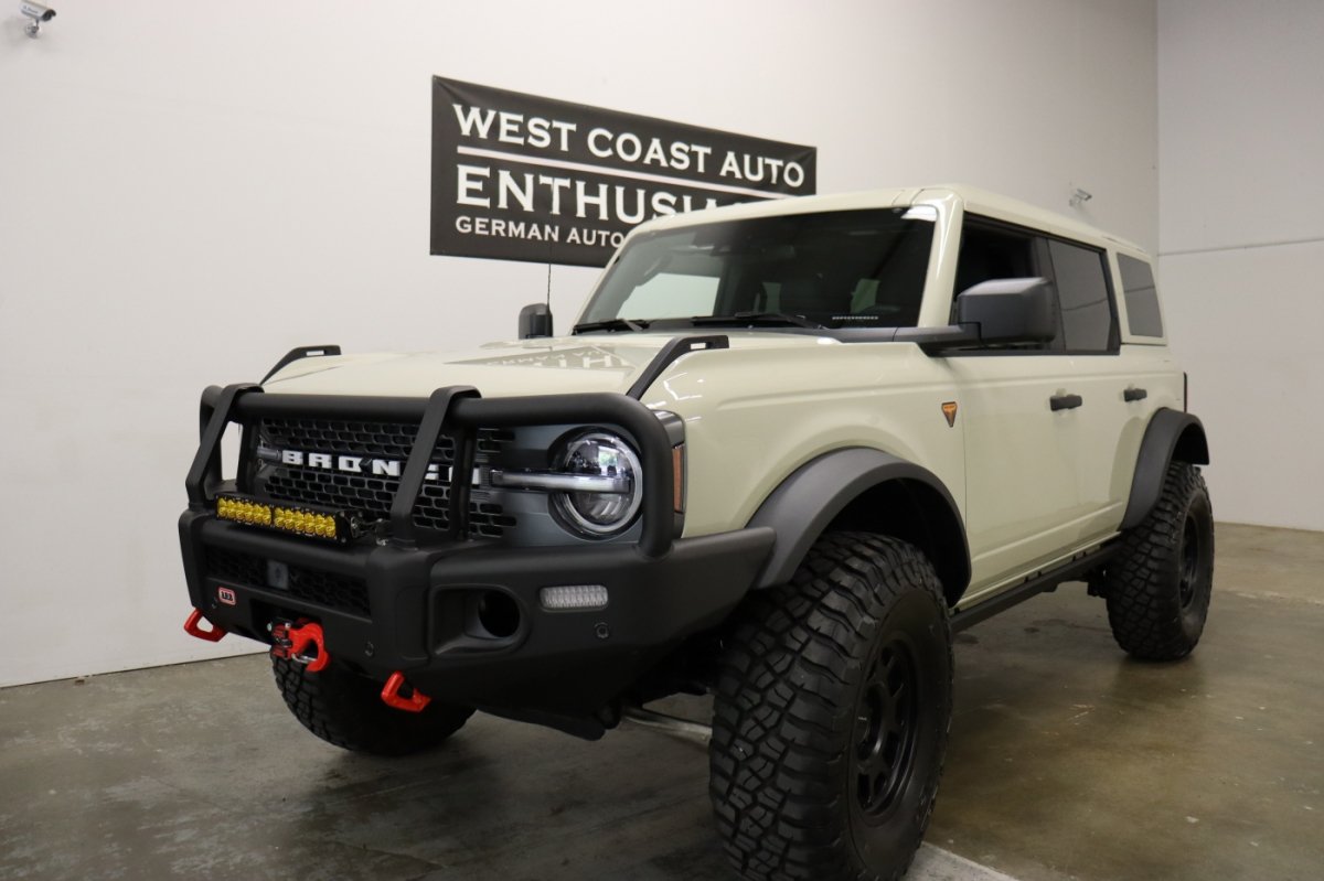 Used 2026 Ford Bronco Badlands AWD/4WD image 6
