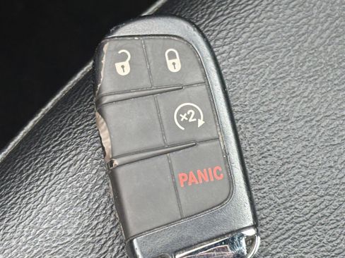 Used 2025 Jeep Compass Limited AWD/4WD image 25
