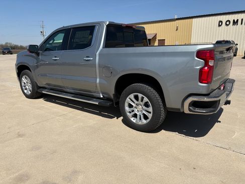 Used 2026 Chevrolet Silverado 1500 LTZ AWD/4WD image 4