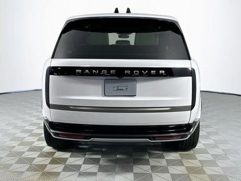 Certified 2025 Land Rover Range Rover Long Wheelbase SE AWD/4WD image 6