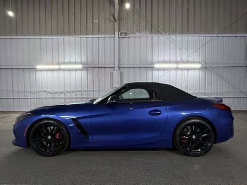 Used 2024 BMW Z4 M40i w/ Premium Package image 30