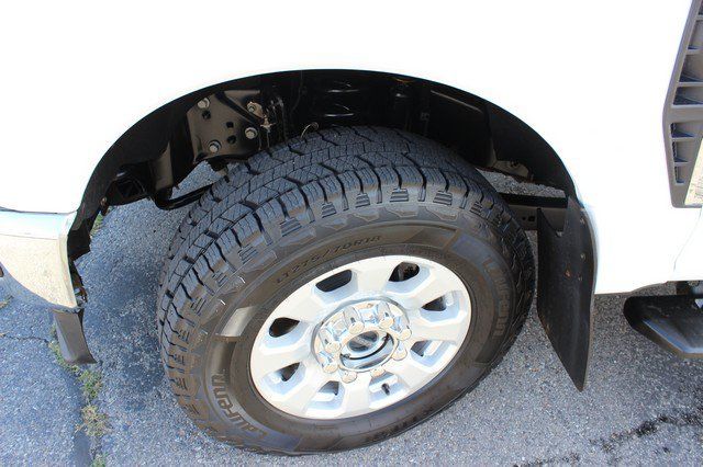 Used 2024 Ford F350 XLT w/ FX4 Off-Road Package AWD/4WD image 3