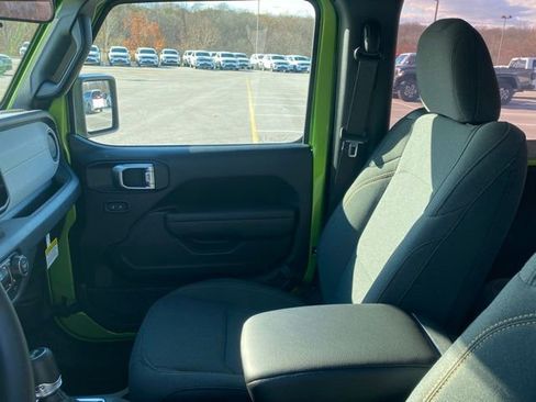 New 2026 Jeep Wrangler Sport AWD/4WD image 32