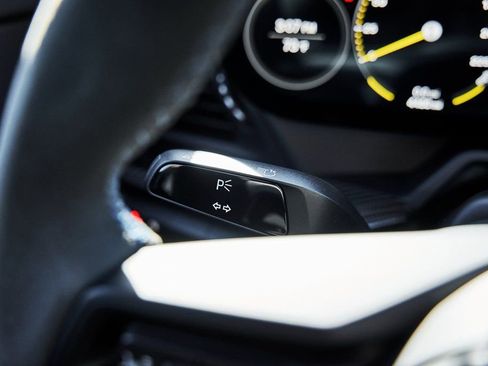 Used 2024 Porsche 911 GT3 RWD image 49
