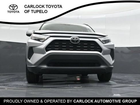Used 2025 Toyota RAV4 XLE FWD image 57