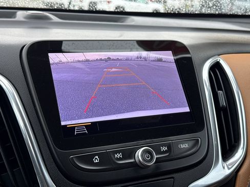 Used 2020 Chevrolet Equinox Premier w/ LPO, Floor Liner Package FWD image 21