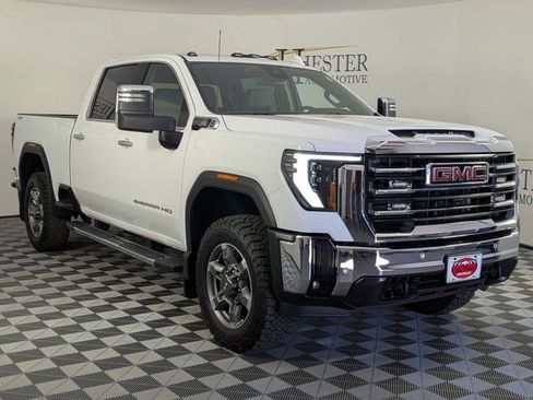 Certified 2025 GMC Sierra 2500 SLT w/ SLT Premium Package AWD/4WD image 2