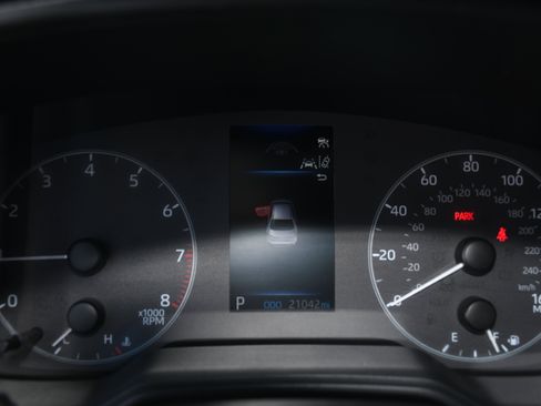 Certified 2025 Toyota Corolla LE image 13