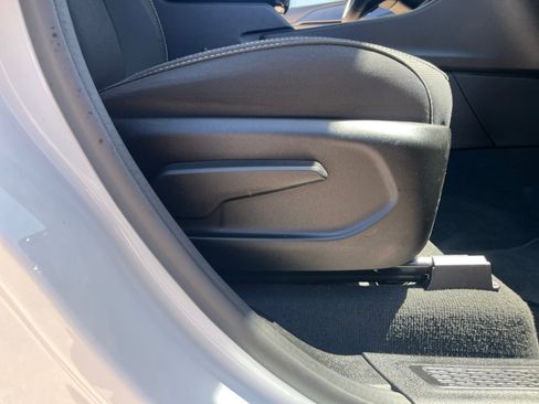 Used 2023 Jeep Grand Cherokee Laredo w/ Trailer Tow Prep Group (B) image 31