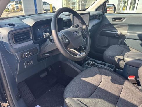 New 2025 Ford Maverick XLT w/ XLT Luxury Package image 18