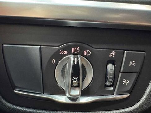 Used 2022 BMW X3 M40i w/ Premium Package image 27