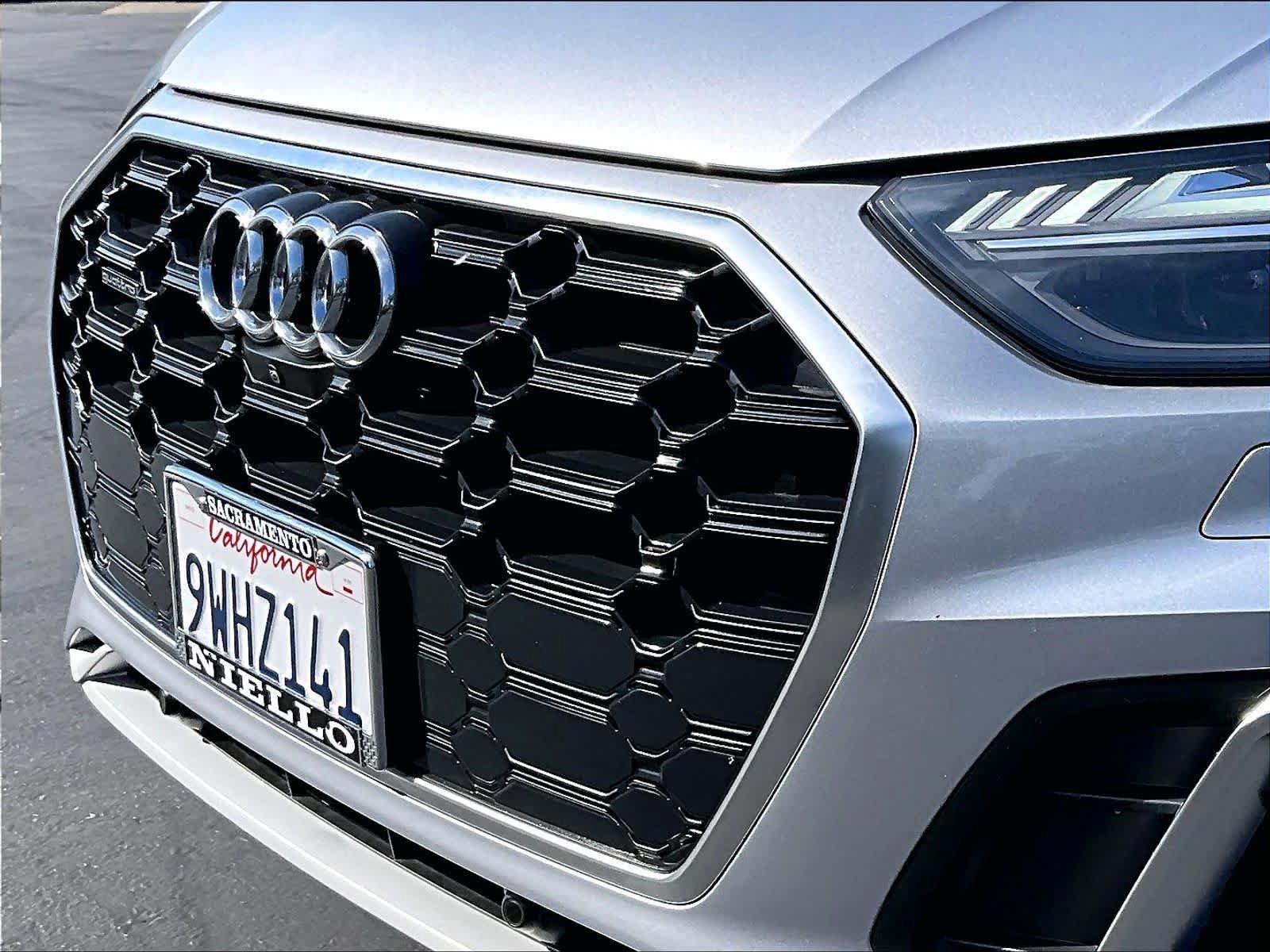 Used 2022 Audi Q5 e Prestige AWD/4WD image 35