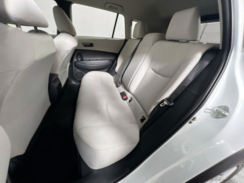 Used 2023 Toyota Corolla Cross L FWD image 27