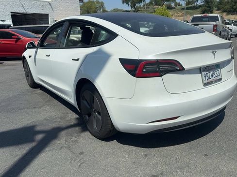 Used 2022 Tesla Model 3 Long Range AWD/4WD image 6