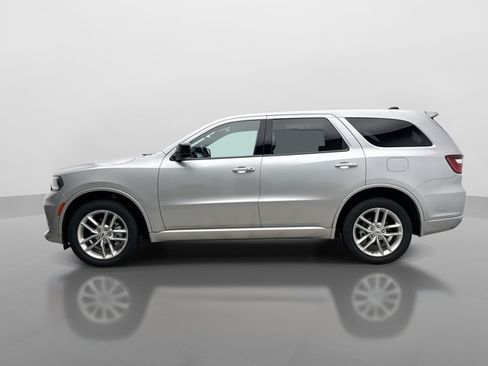 Used 2025 Dodge Durango GT AWD/4WD image 2