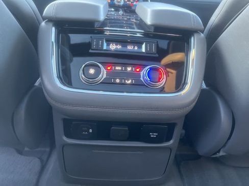 Used 2021 Lincoln Navigator Reserve w/ Equipment Group 208A image 16