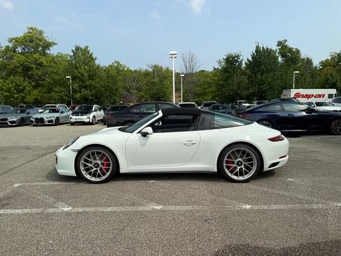 Used 2019 Porsche 911 Targa 4 GTS AWD/4WD image 2