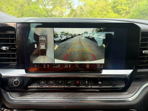 Used 2024 Chevrolet Silverado 1500 LTZ image 7