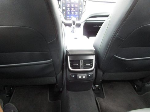 Used 2020 Subaru Outback Onyx Edition XT AWD/4WD image 16