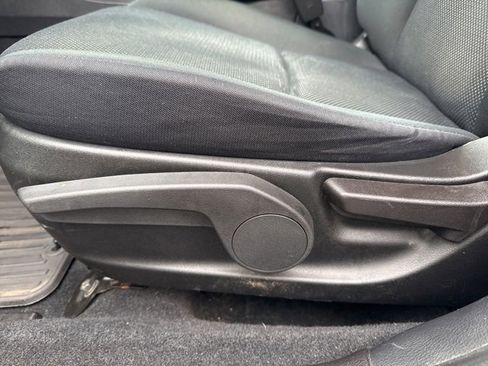 Used 2015 Subaru Impreza 2.0i Premium image 11