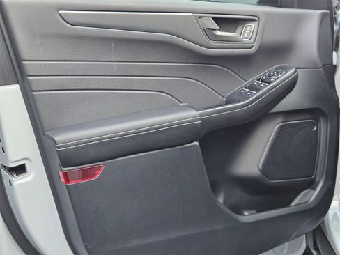 New 2026 Ford Escape Active image 12