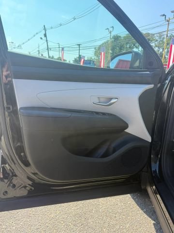 Used 2025 Hyundai Tucson SEL AWD/4WD image 14