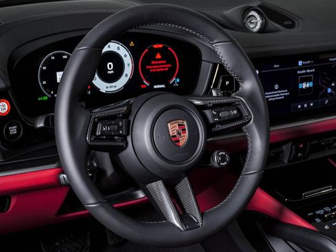 New 2026 Porsche Cayenne Coupe image 18