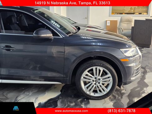 Used 2018 Audi Q5 Prestige w/ Prestige Package AWD/4WD image 9