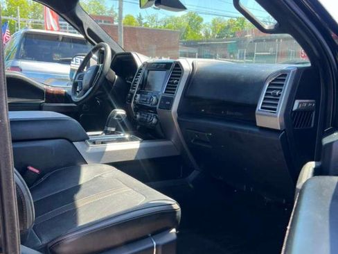 Used 2015 Ford F150 Platinum w/ Equipment Group 701A Luxury AWD/4WD image 34