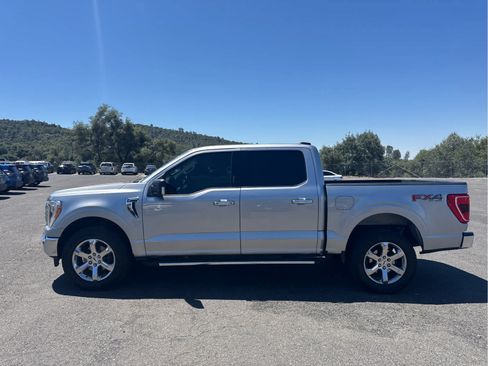 Used 2021 Ford F150 XLT w/ Equipment Group 302A High AWD/4WD image 8