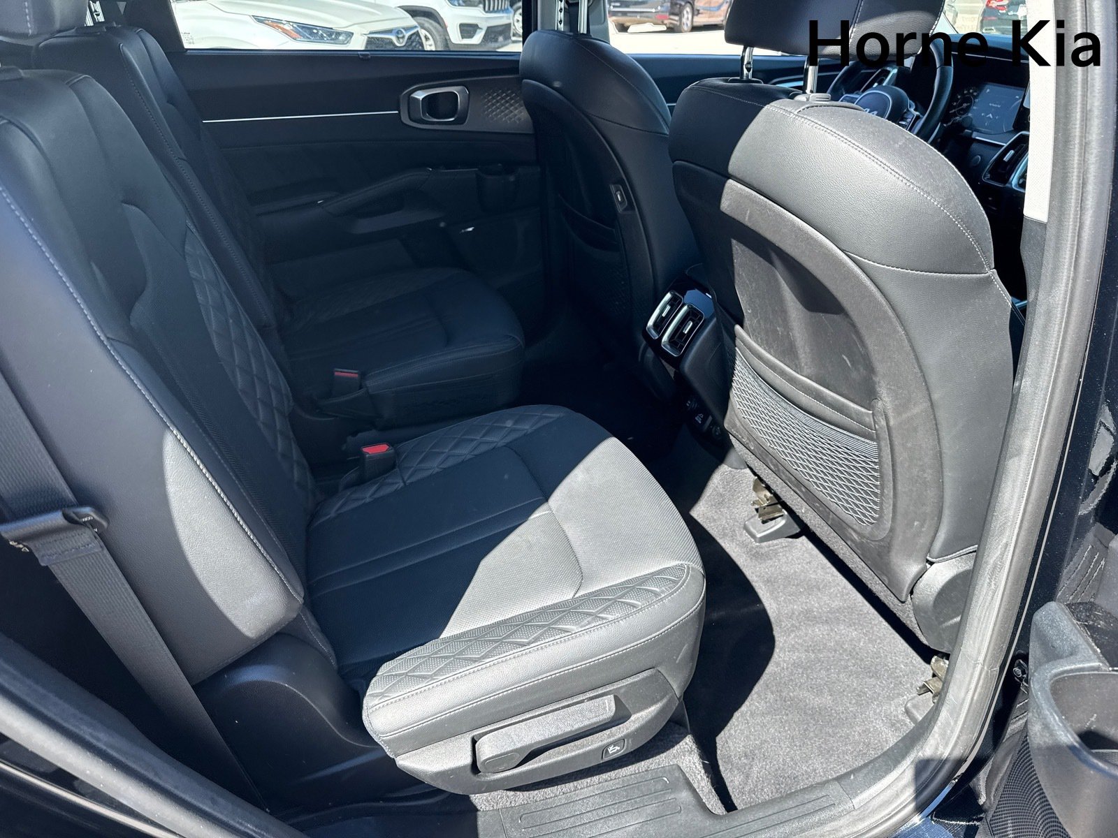 Certified 2023 Kia Sorento SX AWD/4WD image 28