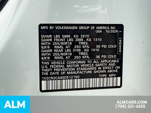 Used 2025 Volkswagen Atlas Peak Edition SE AWD/4WD image 12