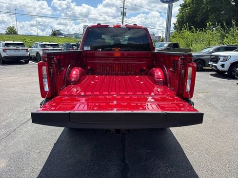 New 2026 Ford F250 XLT w/ FX4 Off-Road Package AWD/4WD image 14