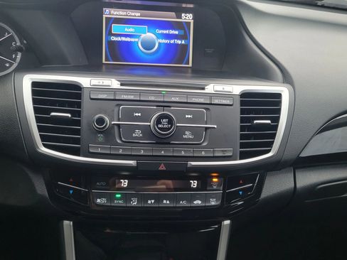 Used 2016 Honda Accord LX image 10