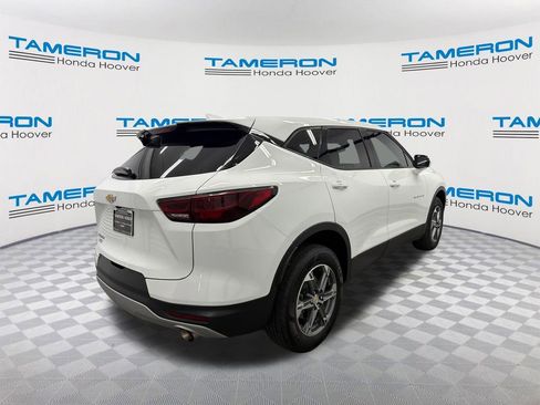 Used 2023 Chevrolet Blazer LT image 5