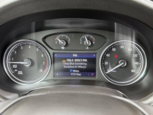 Used 2020 Buick Enclave Premium w/ Sun and Sites Package AWD/4WD image 30