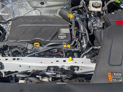 New 2026 Chevrolet Trax RS w/ Sunroof Package image 4