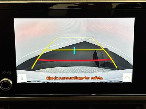 Used 2026 Toyota Camry LE FWD image 36