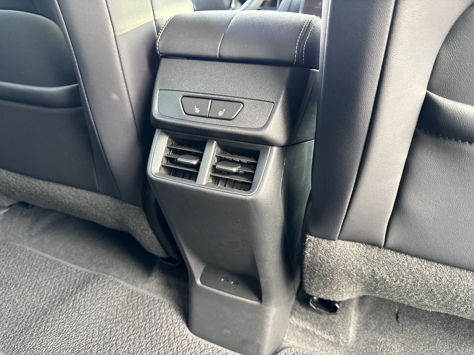 New 2026 GMC Terrain Denali AWD/4WD image 19